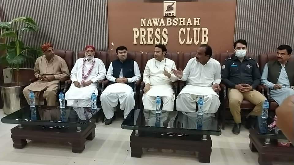 journalist-of-nawabshah-press-club-on-the-way-of-love